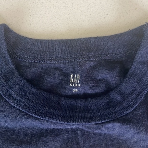 GAP Kids Tie Dye Long Sleeve - Picture 4 of 5